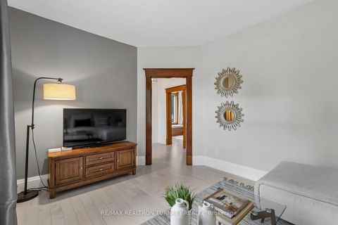 Photo 9 at 72 Vincent Street, London, Newmarket