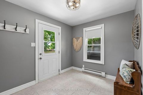 Photo 19 at 72 Vincent Street, London, Newmarket