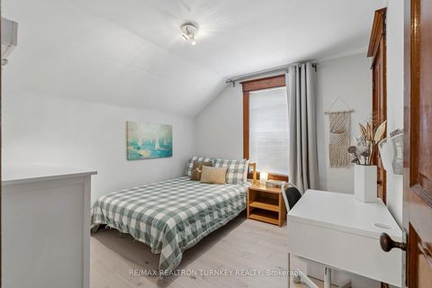 Photo 22 at 72 Vincent Street, London, Newmarket
