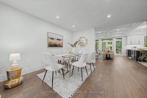 Photo 7 at 61 Mulgrove Drive, Etobicoke West Mall, Toronto