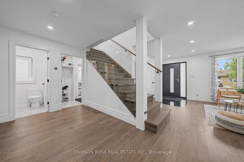 Photo 9 at 61 Mulgrove Drive, Etobicoke West Mall, Toronto