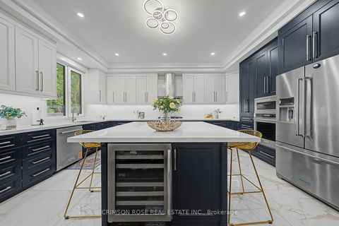 Photo 16 at 61 Mulgrove Drive, Etobicoke West Mall, Toronto