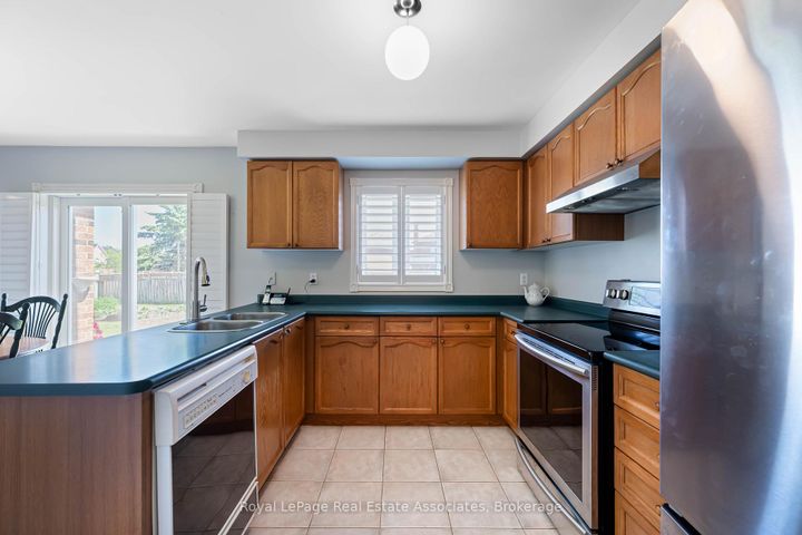 Photo 15 at 14306 Argyll Road, Georgetown, Halton Hills