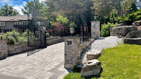 Photo 1 at 30 Marcus Court, Rural Vaughan, Vaughan