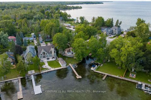 Photo 2 at 2389 Crystal Beach Road, Alcona, Innisfil