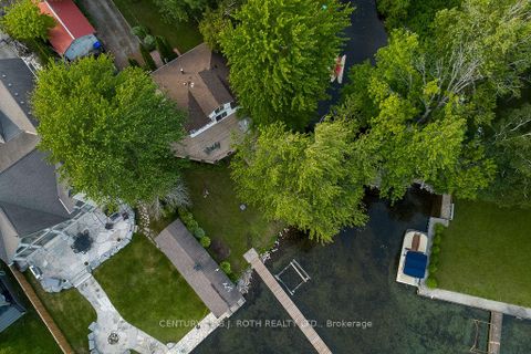 Photo 3 at 2389 Crystal Beach Road, Alcona, Innisfil