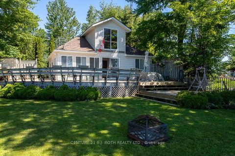 Photo 9 at 2389 Crystal Beach Road, Alcona, Innisfil