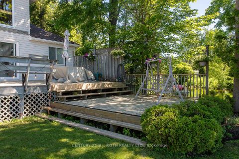 Photo 10 at 2389 Crystal Beach Road, Alcona, Innisfil
