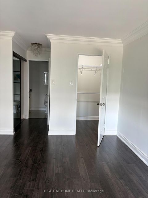 Photo 16 at 412 - 333 CLARK Avenue W, Yorkhill, Vaughan