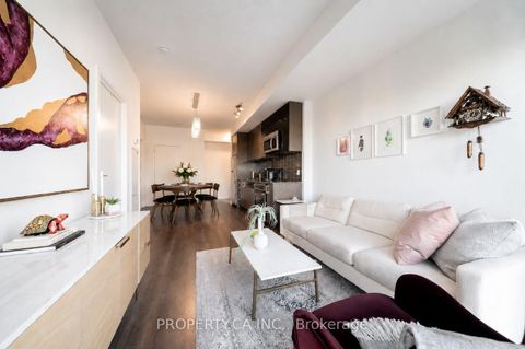 Photo 2 at 1416 - 98 Lillian Street, Mount Pleasant West, Toronto