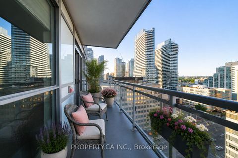 Photo 9 at 1416 - 98 Lillian Street, Mount Pleasant West, Toronto