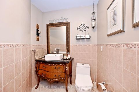 Photo 15 at 425 Easy Street, Mill Pond, Richmond Hill