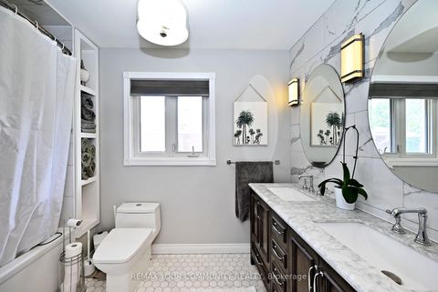 Photo 24 at 425 Easy Street, Mill Pond, Richmond Hill
