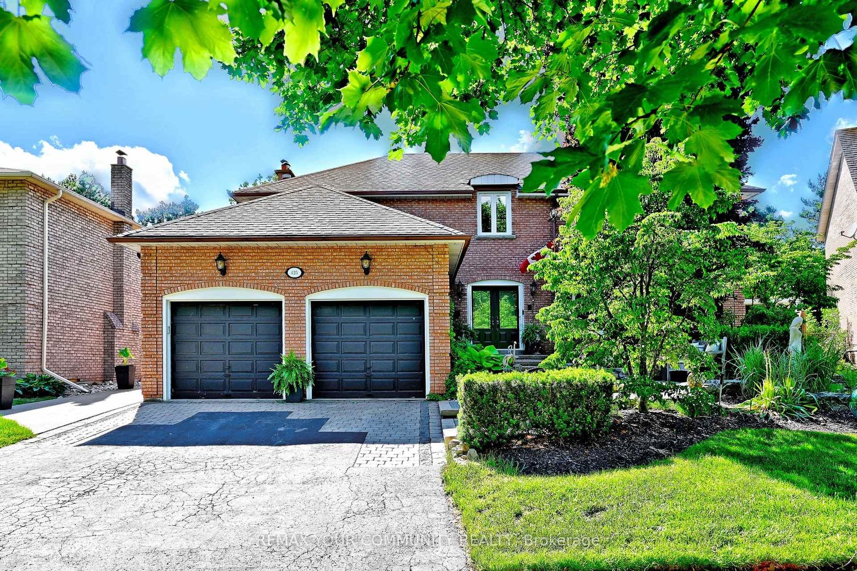 425 Easy Street, Mill Pond, Richmond Hill photo number 2