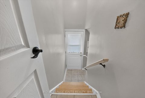 Photo 19 at 20 Alanbury Crescent, Woburn, Toronto
