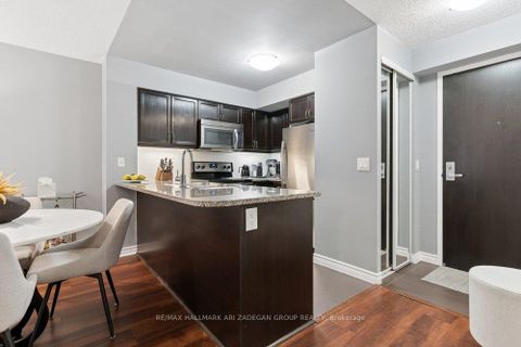 Photo 8 at 3108 - 19 Grand Trunk Crescent, Waterfront Communities C1, Toronto