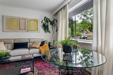 Photo 8 at 101 - 185 Stephen Drive, Queensway, Toronto