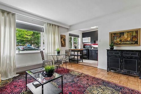 Photo 9 at 101 - 185 Stephen Drive, Queensway, Toronto