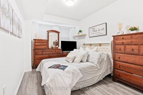 Photo 10 at 199 - 760 Lawrence Avenue W, Glen Park, Toronto