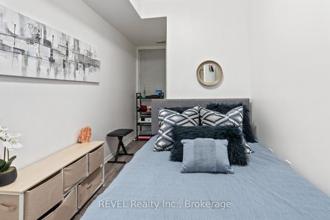 Photo 14 at 199 - 760 Lawrence Avenue W, Glen Park, Toronto