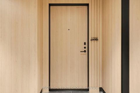 Photo 3 at 1206 - 15 Mercer Street, Waterfront Communities C1, Toronto