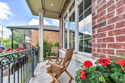 Photo 4 at 49 Ferris Road, Parkview, Toronto