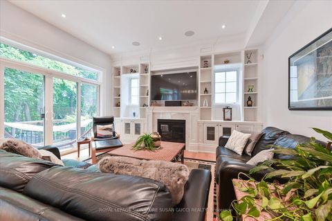Photo 10 at 49 Ferris Road, Parkview, Toronto