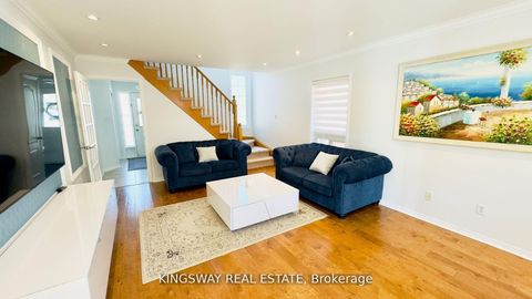 Photo 4 at 164 Gail Parks Crescent, Woodland Hill, Newmarket