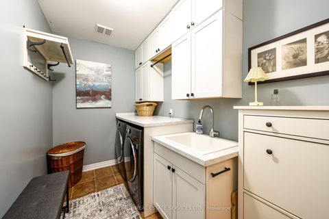 Photo 23 at 140 Humber Forest Court, Sonoma Heights, Vaughan