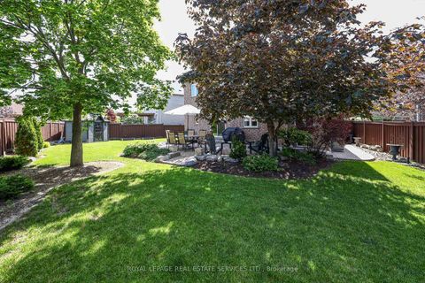 Photo 36 at 140 Humber Forest Court, Sonoma Heights, Vaughan