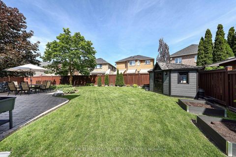 Photo 39 at 140 Humber Forest Court, Sonoma Heights, Vaughan
