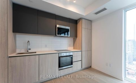 Photo 1 at 3029 - 28 Widmer Street, Waterfront Communities C1, Toronto