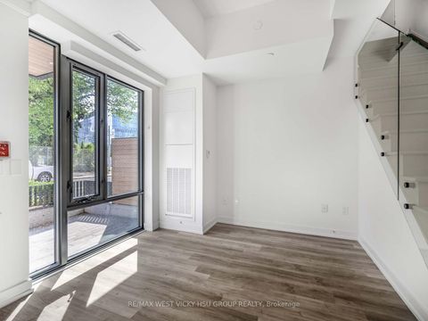 Photo 5 at TH105 #6 - 28 Eastern Avenue, Moss Park, Toronto