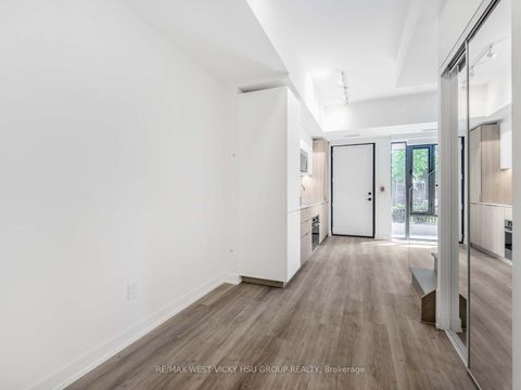 Photo 7 at TH105 #6 - 28 Eastern Avenue, Moss Park, Toronto