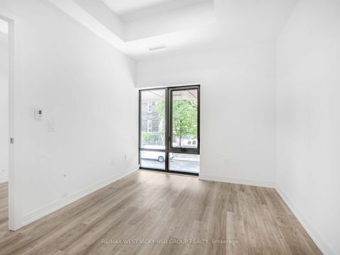 Photo 14 at TH105 #6 - 28 Eastern Avenue, Moss Park, Toronto