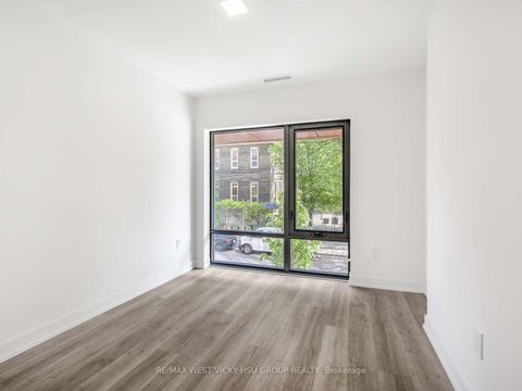 Photo 16 at TH105 #6 - 28 Eastern Avenue, Moss Park, Toronto