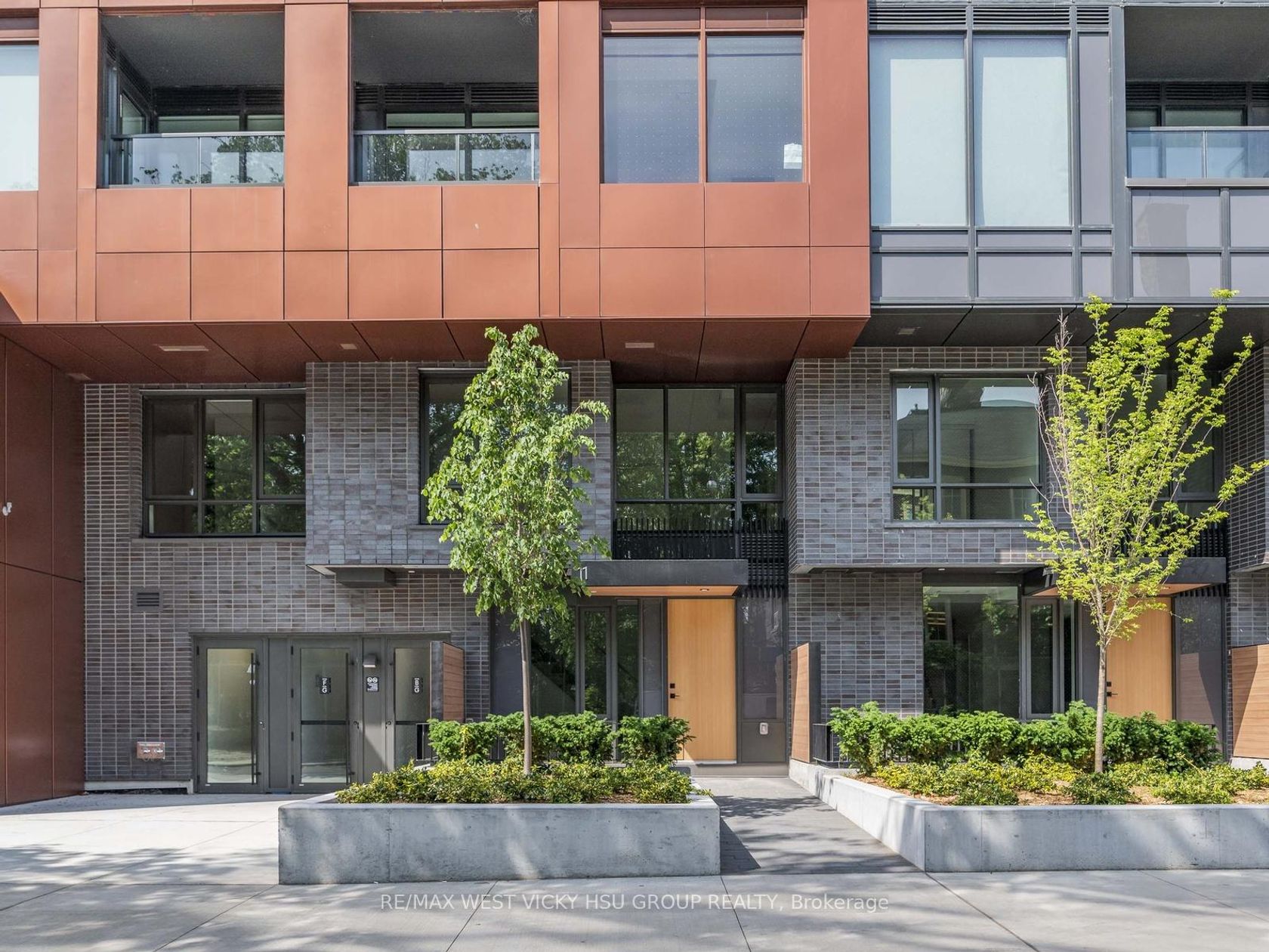 TH105 #6 - 28 Eastern Avenue, Moss Park, Toronto 