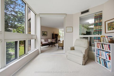 Photo 22 at 211 - 10 Kenneth Avenue, Willowdale East, Toronto