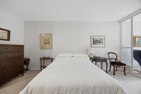 Photo 25 at 211 - 10 Kenneth Avenue, Willowdale East, Toronto