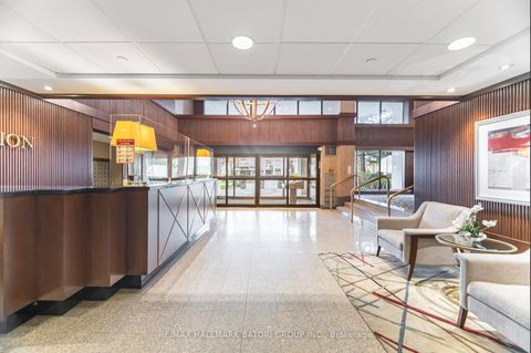 Photo 28 at 211 - 10 Kenneth Avenue, Willowdale East, Toronto