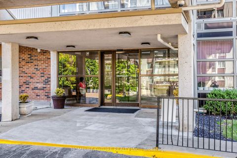 Photo 4 at 709 - 3380 Eglinton Avenue E, Scarborough Village, Toronto
