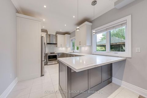 Photo 15 at 1 Aura Lea Boulevard, Pelmo Park W5, Toronto