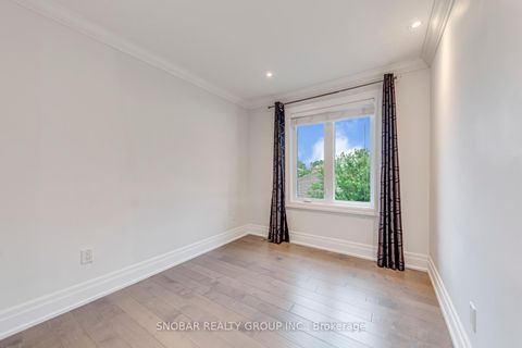 Photo 27 at 1 Aura Lea Boulevard, Pelmo Park W5, Toronto