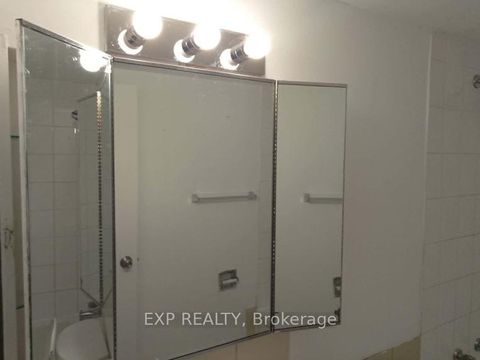 Photo 14 at 816 - 320 Dixon Road, The Westway, Toronto