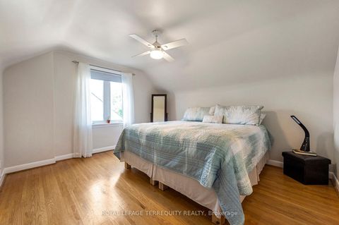 Photo 14 at 35 Jodphur Avenue, Pelmo Park W5, Toronto