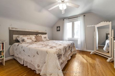 Photo 17 at 35 Jodphur Avenue, Pelmo Park W5, Toronto