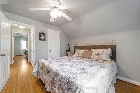 Photo 18 at 35 Jodphur Avenue, Pelmo Park W5, Toronto