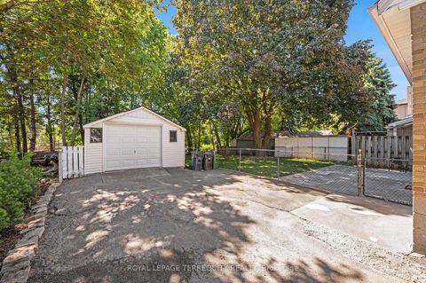 Photo 19 at 35 Jodphur Avenue, Pelmo Park W5, Toronto