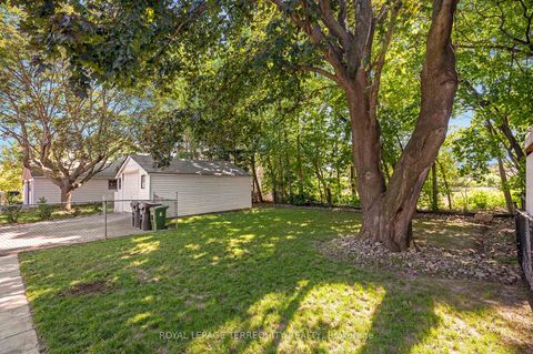 Photo 21 at 35 Jodphur Avenue, Pelmo Park W5, Toronto