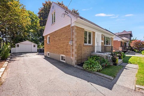Photo 26 at 35 Jodphur Avenue, Pelmo Park W5, Toronto